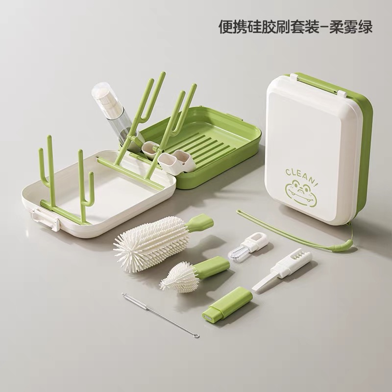 Portable Bottle Cleaning Set - Green