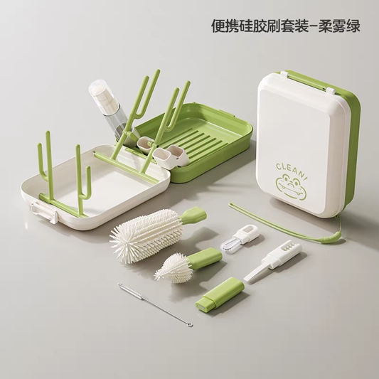Portable Bottle Cleaning Set - Green
